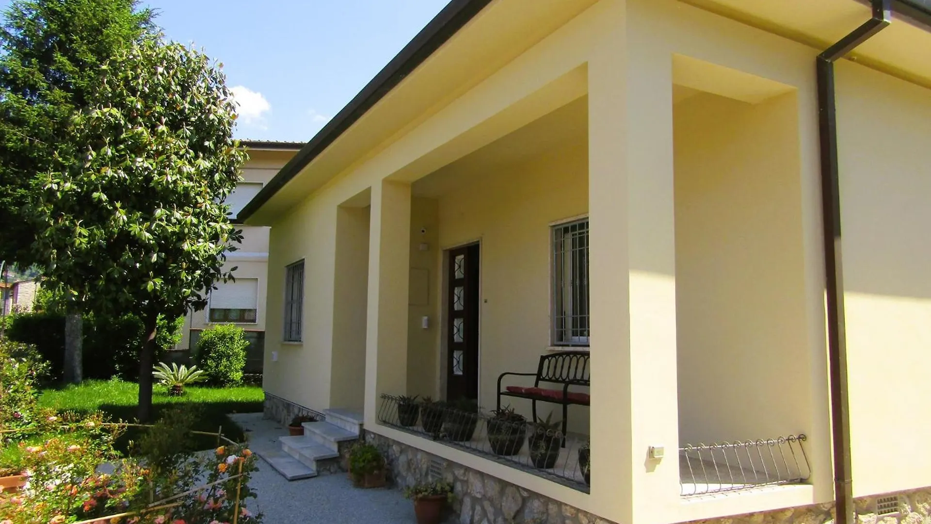 Casa Del Melograno Apartment Camaiore Italy