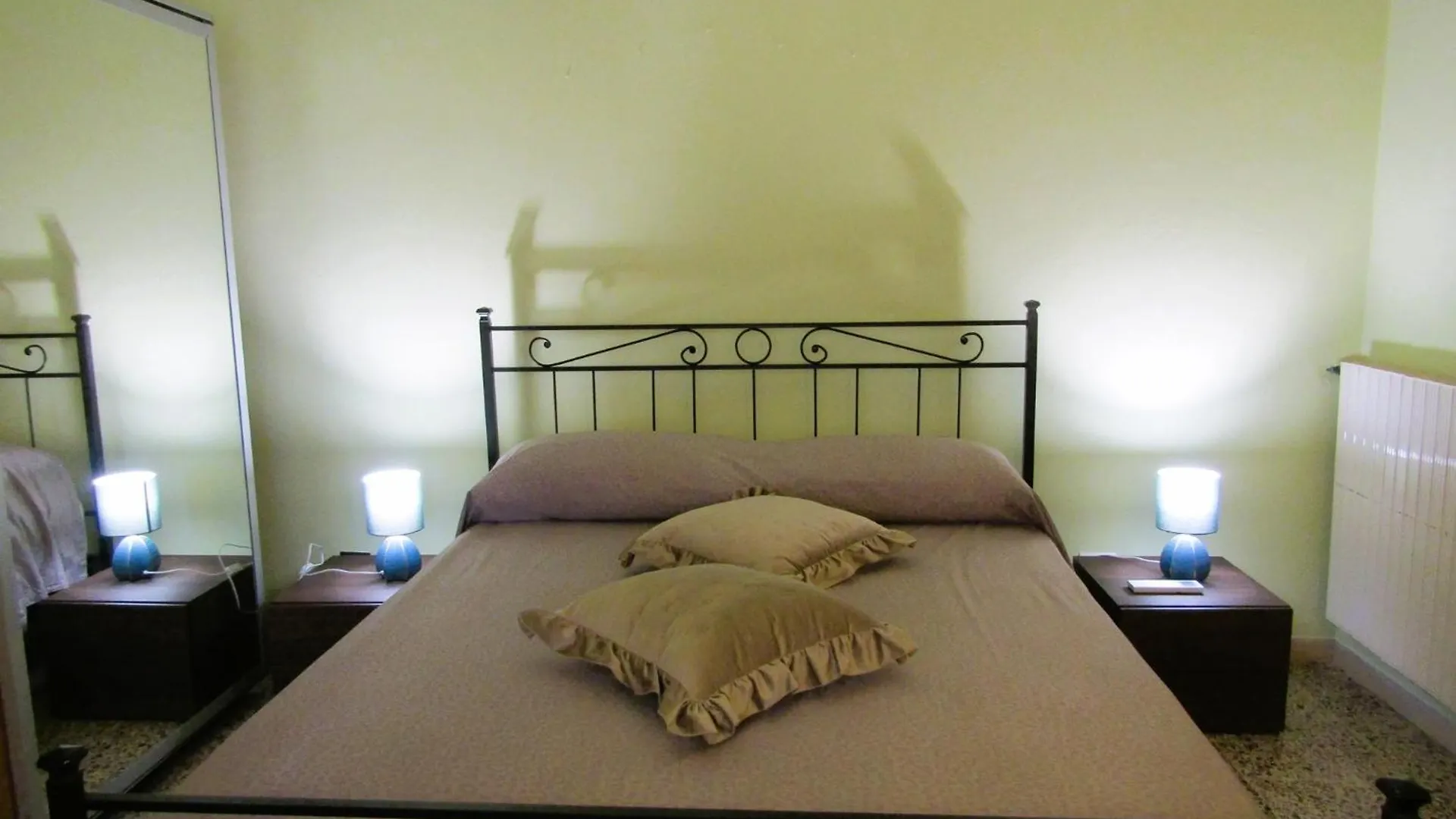 Casa Del Melograno Apartment Camaiore