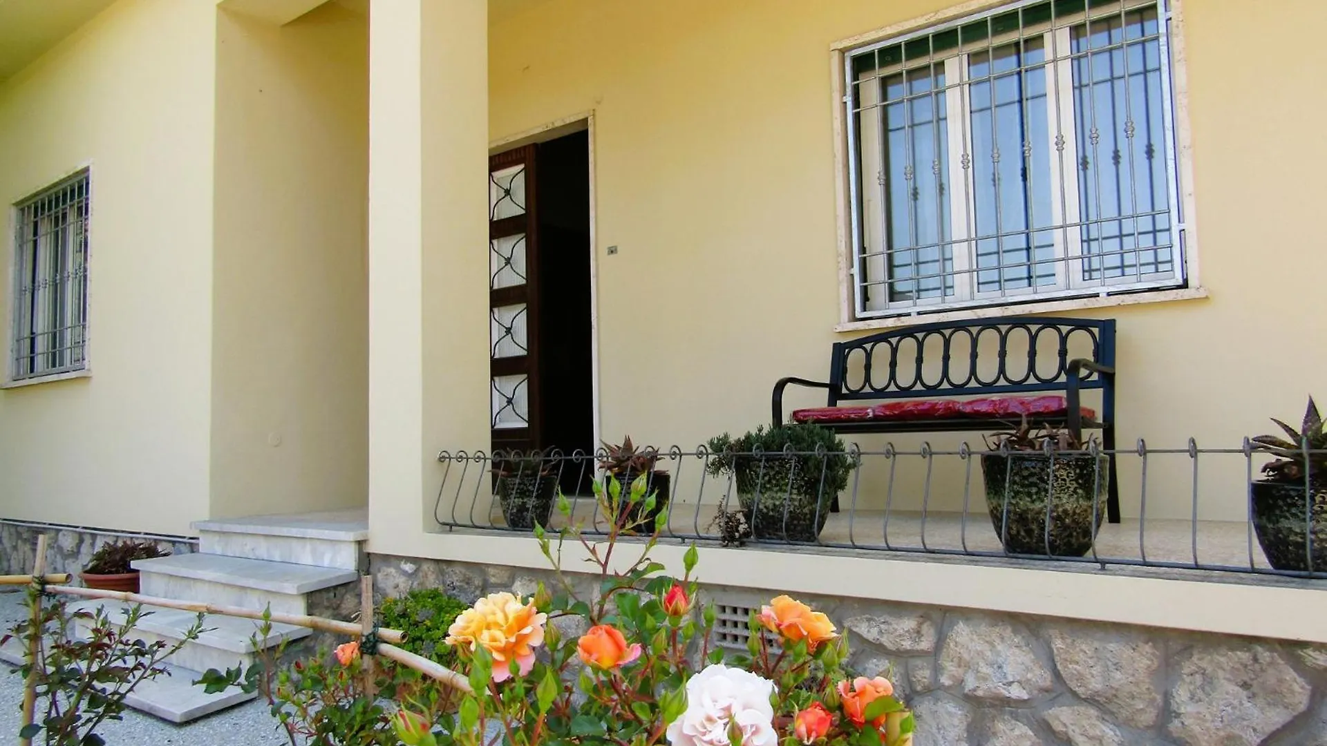 Casa Del Melograno Apartment Camaiore Italy